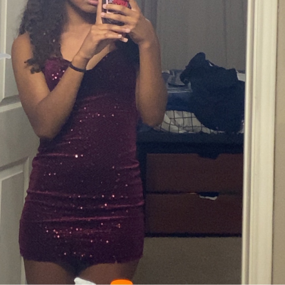 B Darlin Sequined Wine Red Mini Dress with Spaghetti Straps